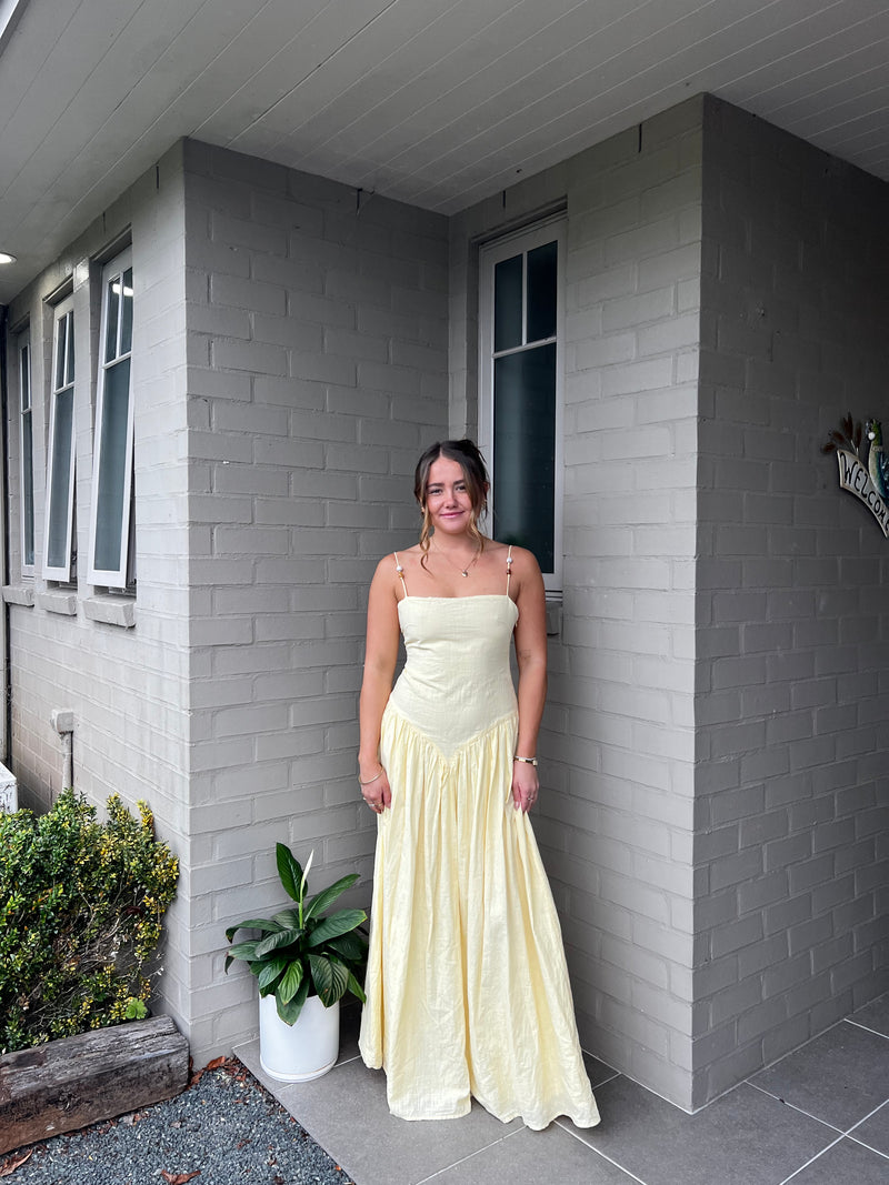 Aura Linen Maxi Dress
