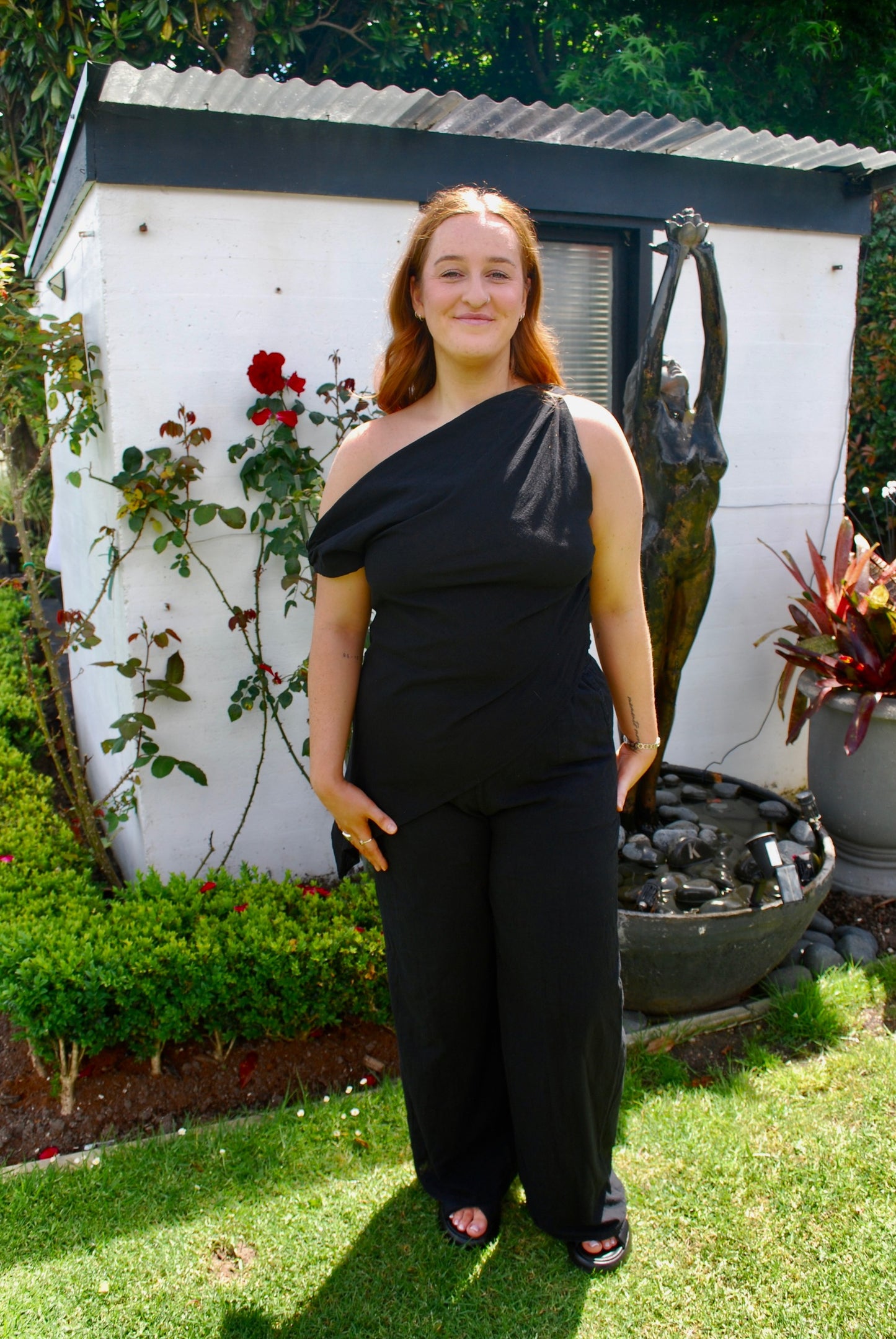 Tasi Set in Black / 12